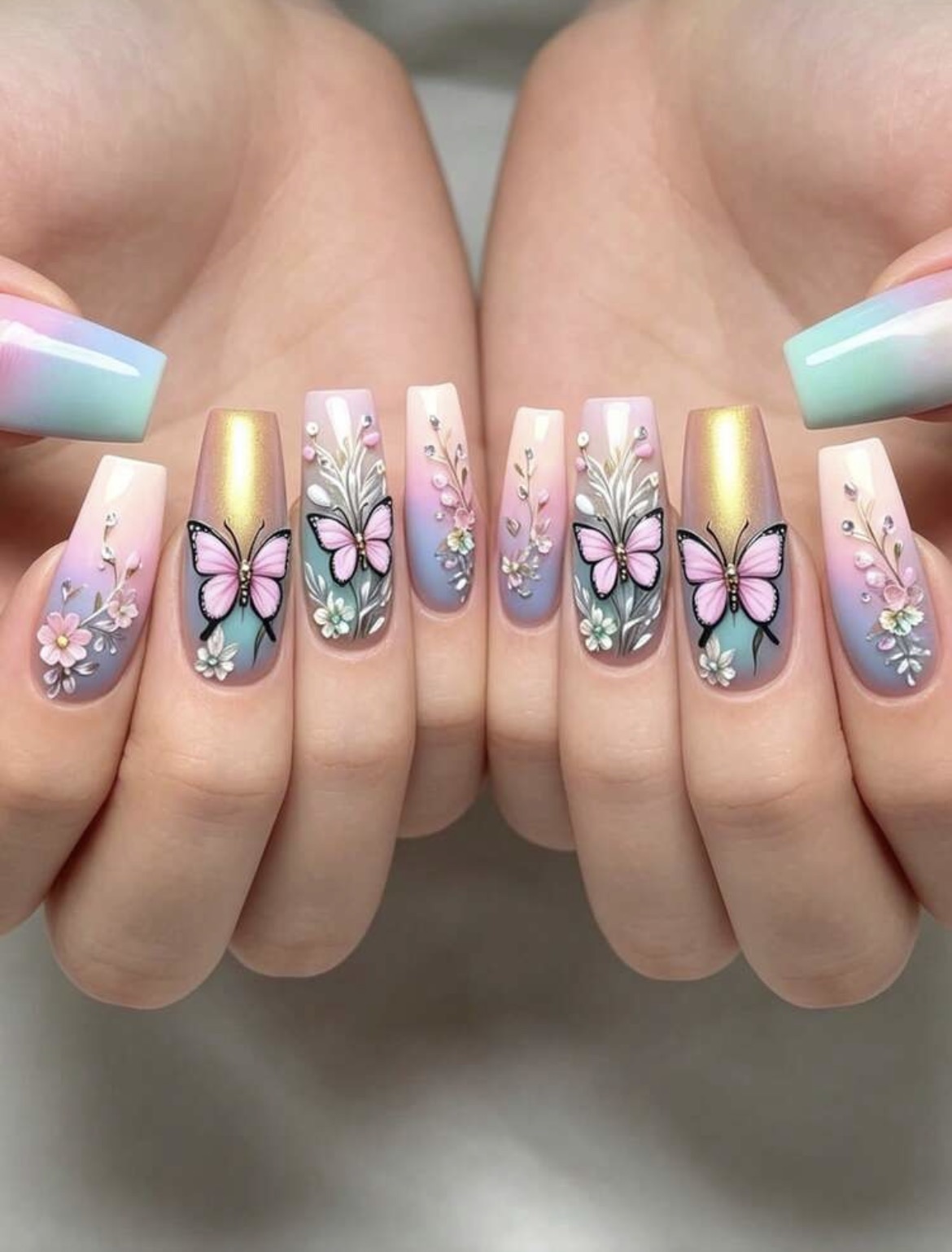 24PCS Fashion Press-On Nail Set 24PCS Summer Glossy Press-On Nails